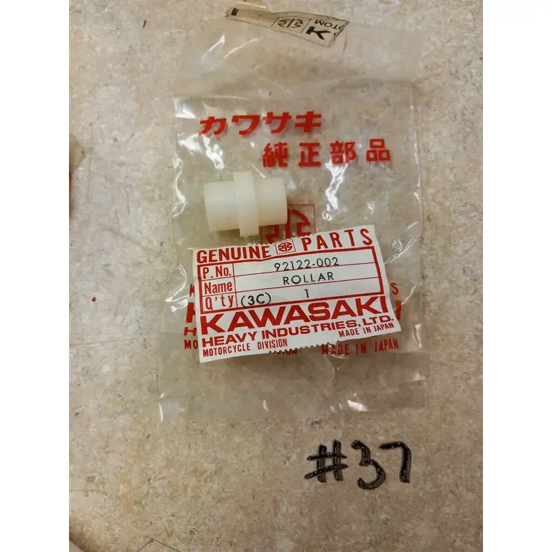 Kawasaki NOS NEW 92122-002 Roller Collar F11 F11M 250 AP-176 92122-002 #37