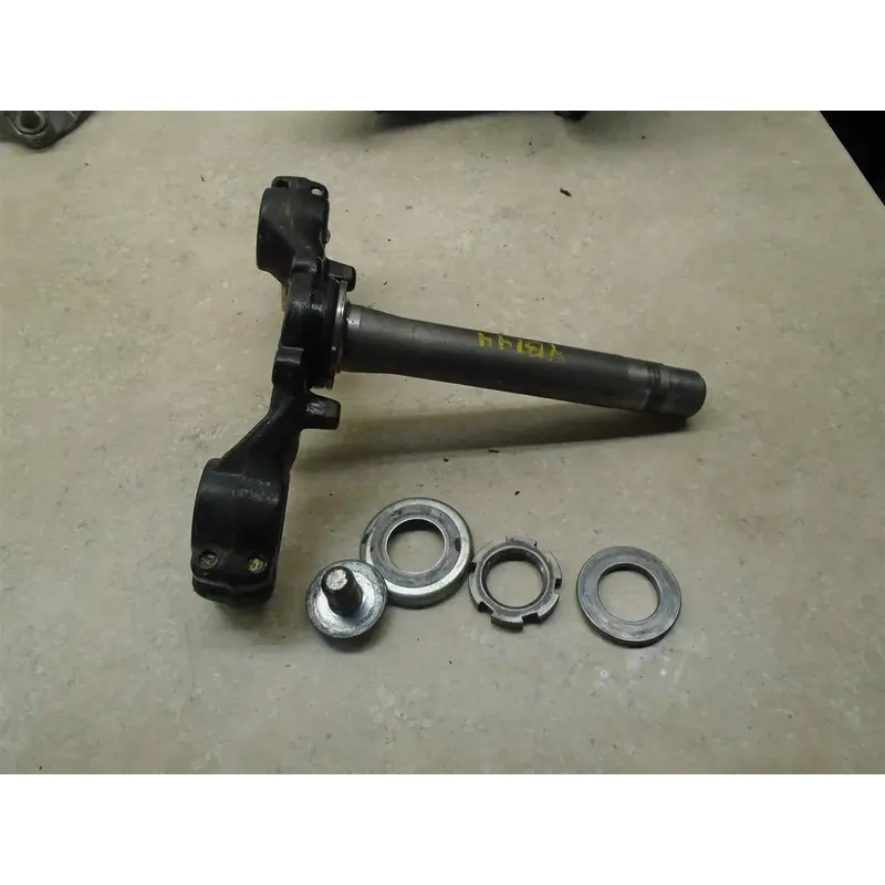 Yamaha 80 YZ YZ80-K Used Steering Stem 1983 YB144