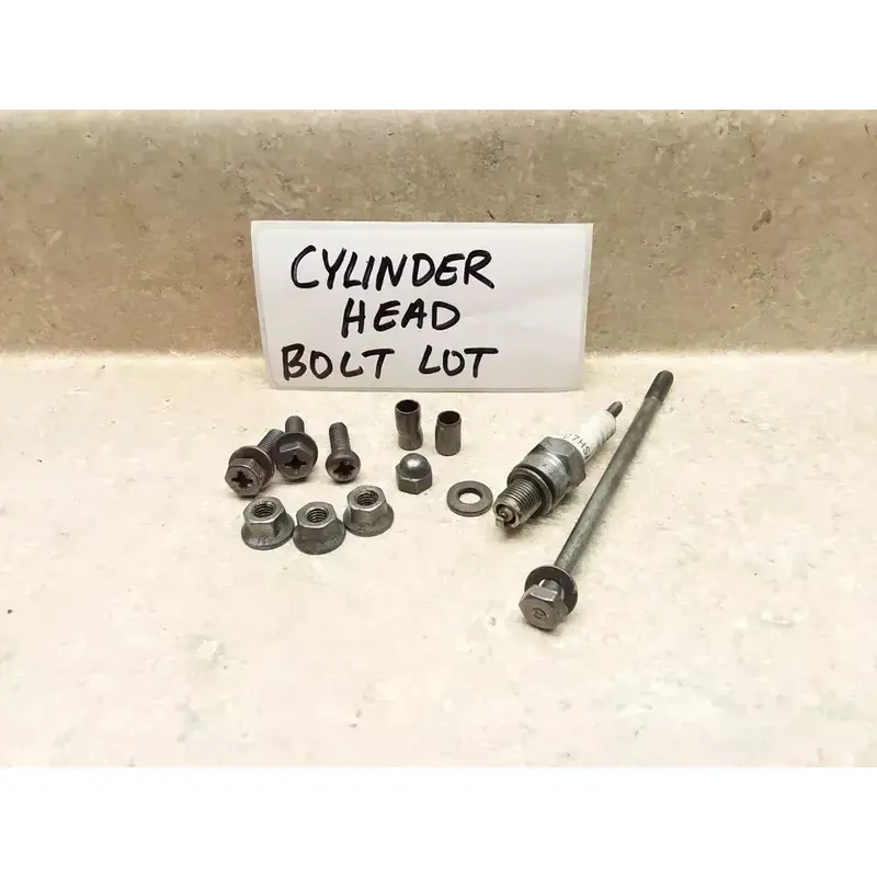 VTG 1969 1970 Honda Z50 K1 Mini Trail 50 Engine Cylinder Head Bolt Hardware PJ-8