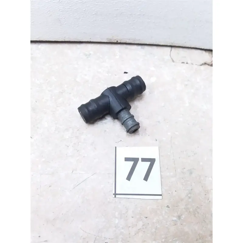 Suzuki GS550-E Carburetor Hose Tube Joint #77 1977 1978 1979 UO AP-418