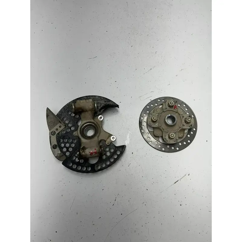 2008 08 Yamaha Grizzly 700 4x4 YFM700 OEM LOT Rear Back Knuckle Hub Left Guard