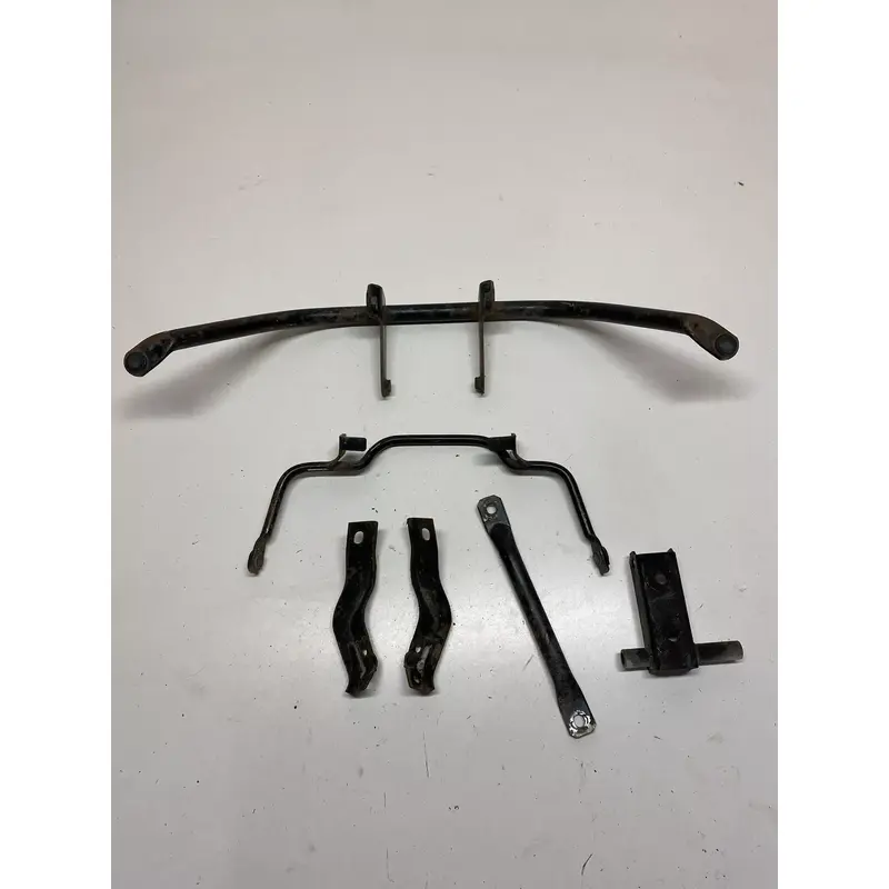 1983 83 SUZUKI QUADRUNNER 125 LT125 D Fender Mount Support Engine LOT Free Ship