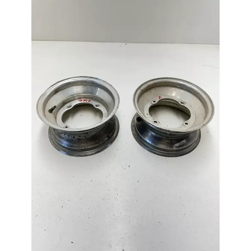 2001 01 Polaris Scrambler 400 2x4 ITP STRAIGHT! Front Wheels Rim Wheel Rims 10x5