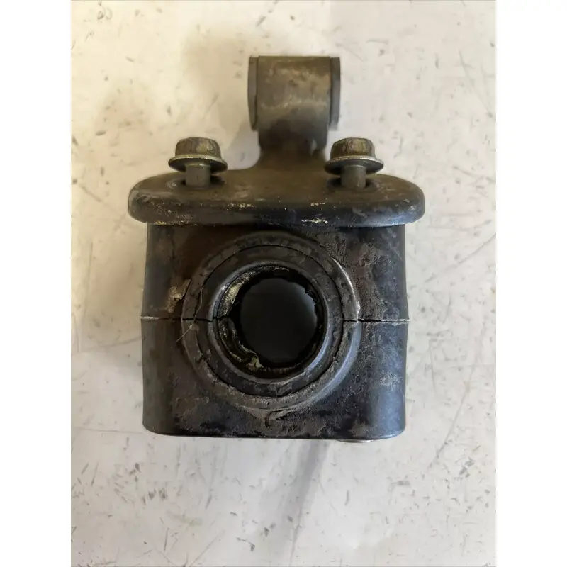 1988 suzuki lt250r steering stem clamp 2
