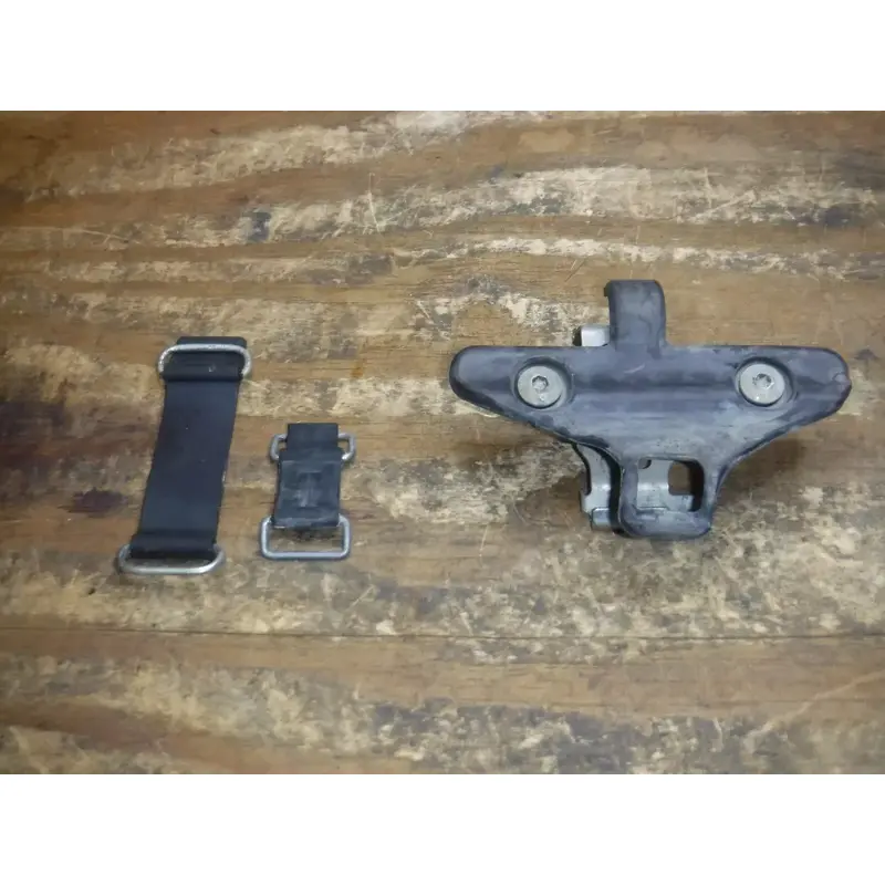 2010 RMZ250 Fuel Tank Strap Gas Tank Damper Frame Fitting
