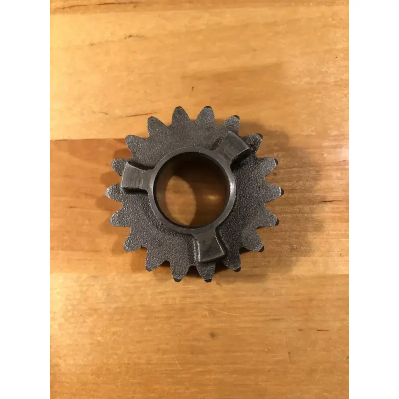 OEM YAMAHA YFZ450 YFZ 450 04-13 TRANSMISSION 4TH FOURTH PINION GEAR 18T 18 TOOTH