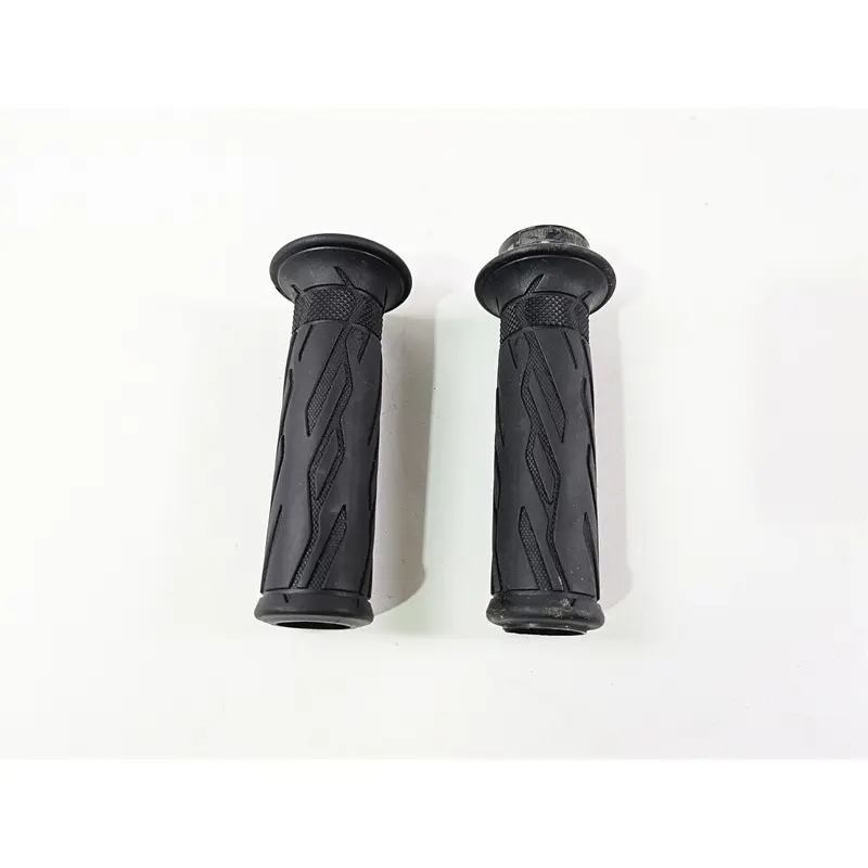 2023 Suzuki GSX1300 RR Hayabusa Left Right Handle Bar Grip Set 57110-21H02