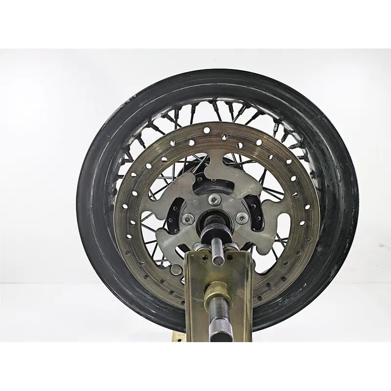 2009 Harley Touring FLHX Street Glide 16x5 Rear Wheel Rim - Runout 44606-09A