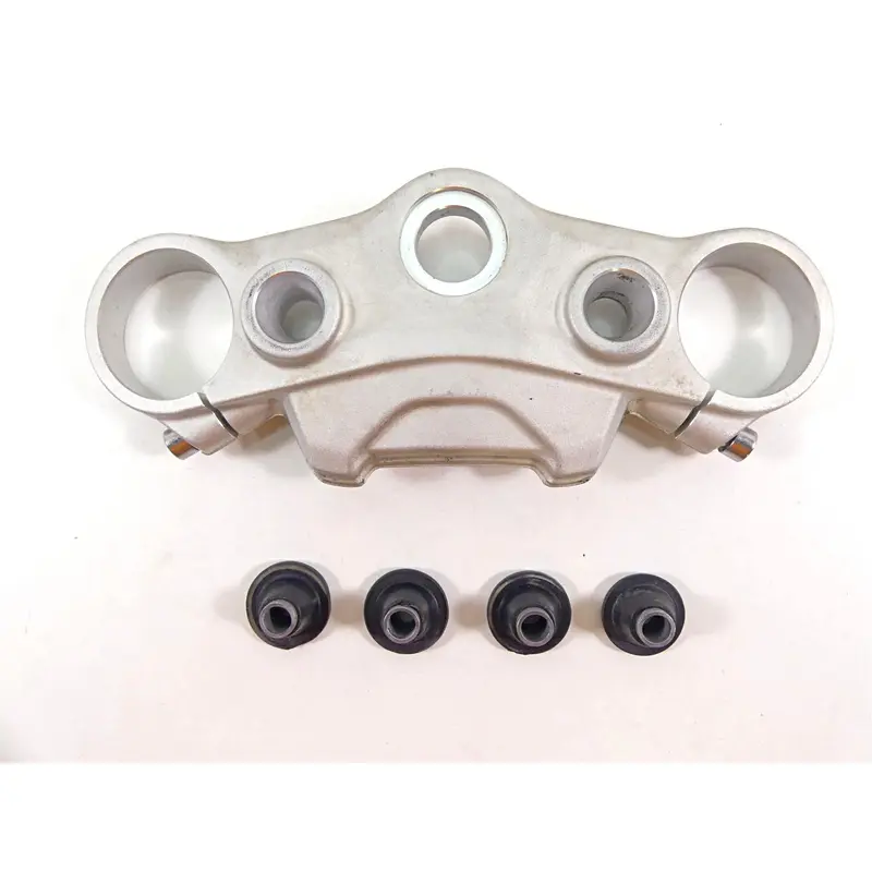 2022 Triumph Speed Triple 1200 RS Upper Triple Tree Steering Clamp 52mm T2045129