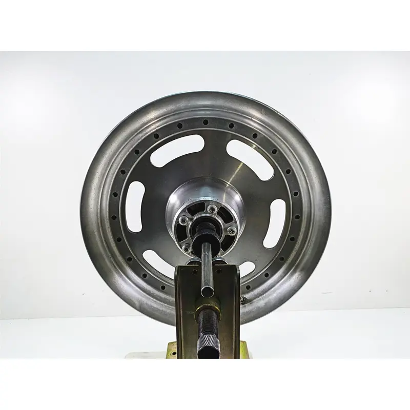 2009 Harley FXDF Dyna Fat Bob Straight 16x3 Slotted Front Wheel Rim 43300172
