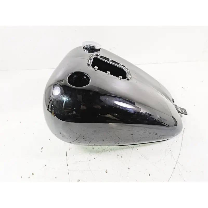 2016 Harley FLSTC Softail Heritage Fuel Gas Petrol Tank READ 61625-11