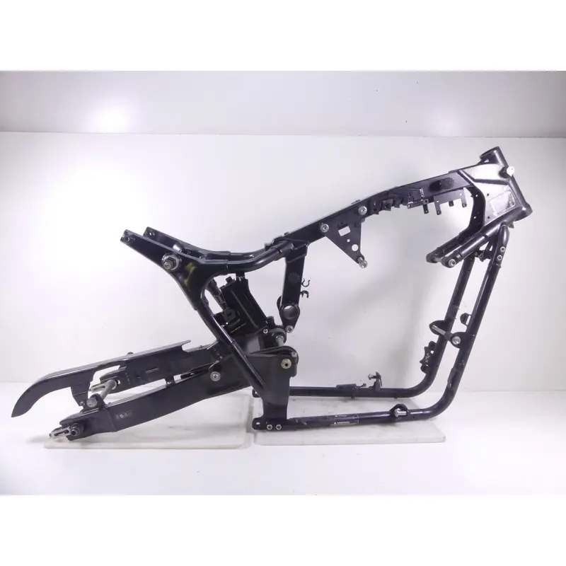 2013 Triumph America EFI Straight Main Frame Chassis Slvg + Swingarm T2076043