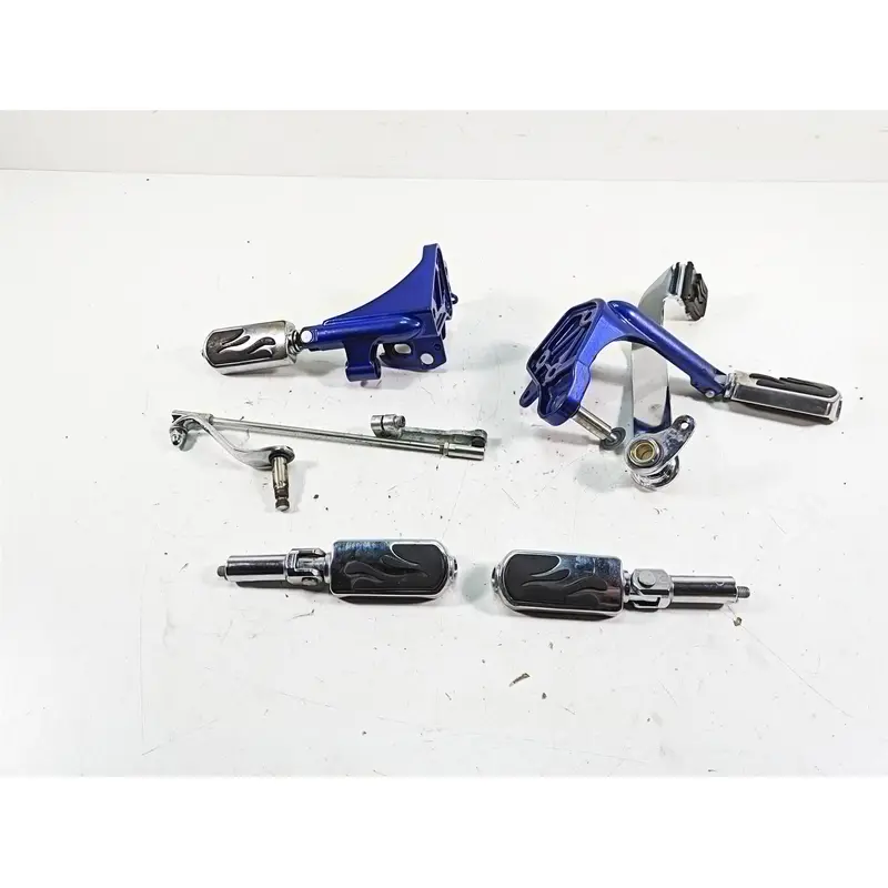 2009 Harley FXCWC Softail Rocker C Flame Foot Peg & Blue Brackets Set 33683-07A