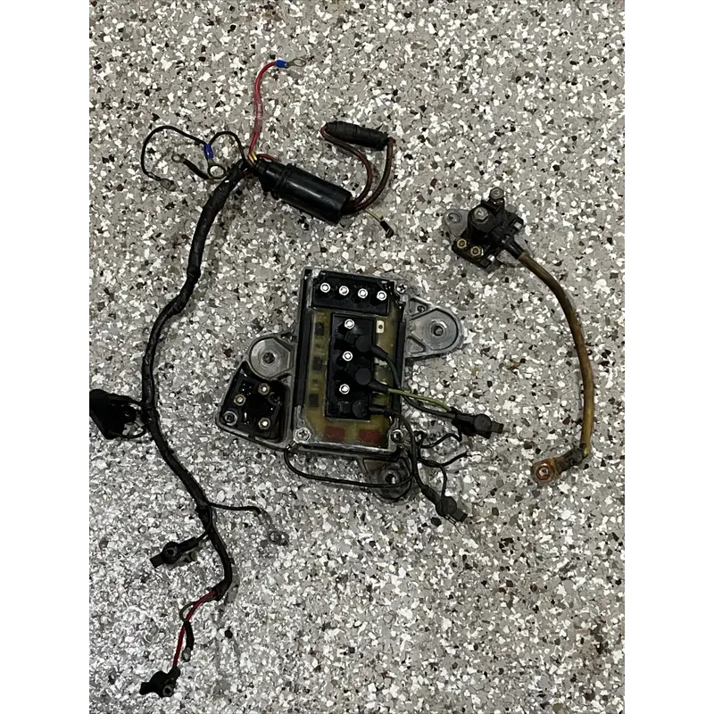 Mercury 60hp 3Cyl engine wiring harness 84-96271A Mariner w/ Switch Box