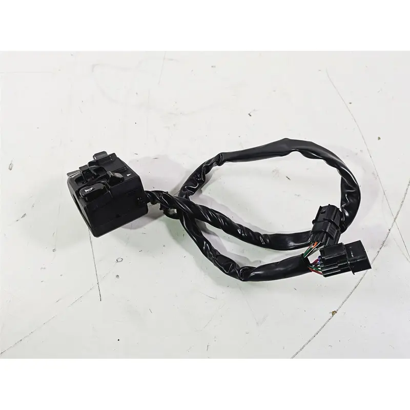2024 Kawasaki ZX6R ZX636 Ninja Left Hand Turn Signal Control Switch 46091-0624