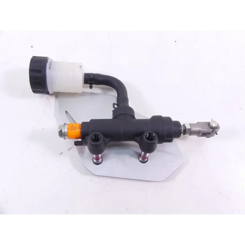 2018 Kawasaki ZX1002 NINJA H2 SX SE Rear Brake Master Cylinder 43015-0673