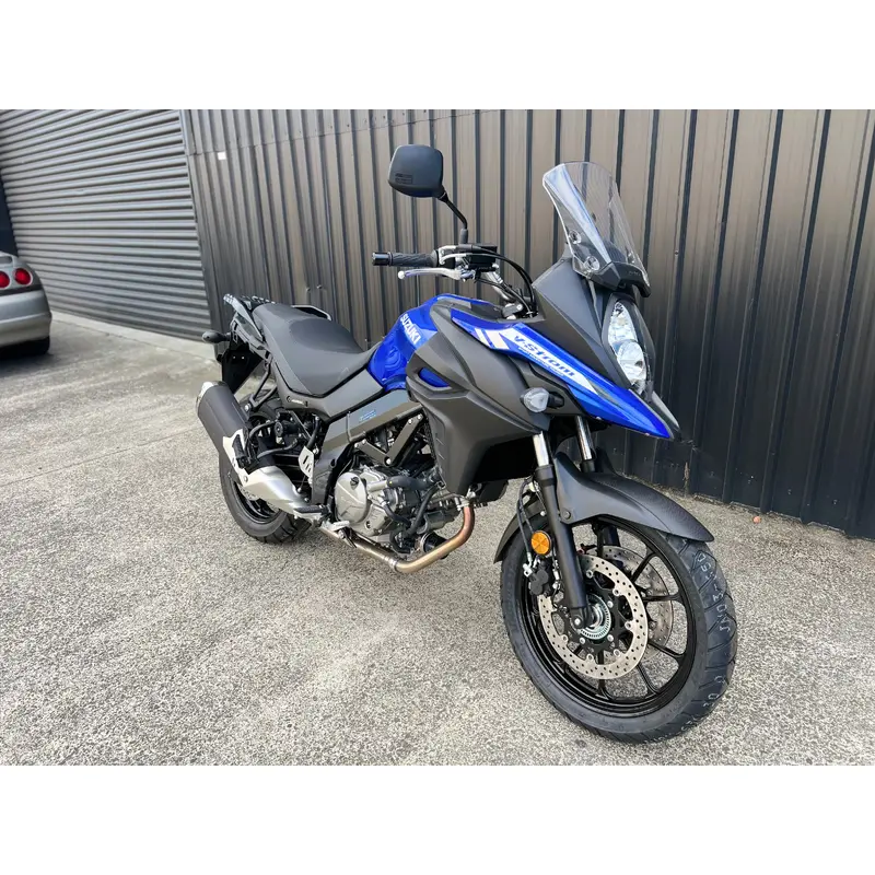 SUZUKI V-STROM 650A 2025