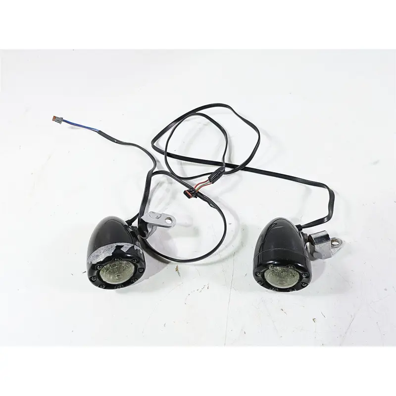 2018 Harley Softail FXFBS Fat Bob Front Led Turn Signal Set - Read PB-BR-AW-57