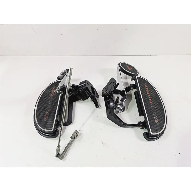 2014 Harley FLS Softail Slim Front Floorboard + Brake Pedal Shifter Set 42431-11
